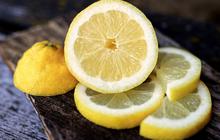 Lebih Baik Air Lemon Hangat atau Dingin, Ketahui Fakta dan Manfaatnya