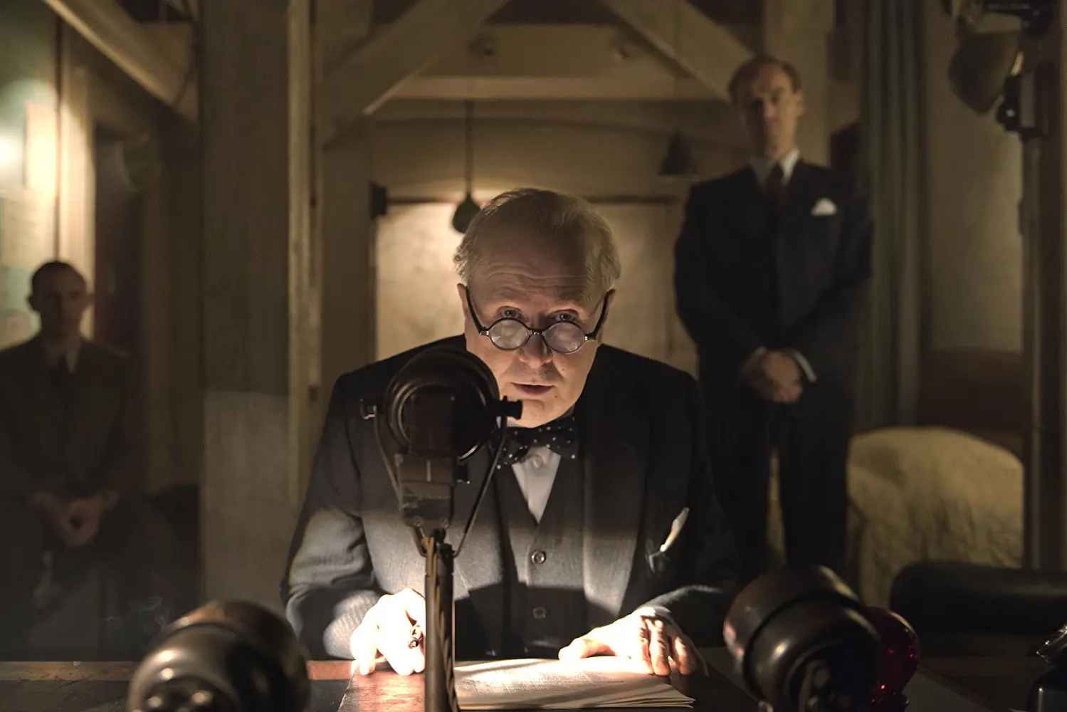 The Darkest Hour (FOCUS FEATURES LLC/ IMDb)