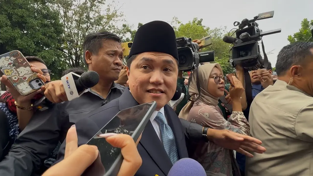 Menteri Badan Usaha Milik Negara atau Menteri BUMN Erick Thohir di Istana, Rabu (17/9) siang (Liputan6.com/Lizsa Egeham)