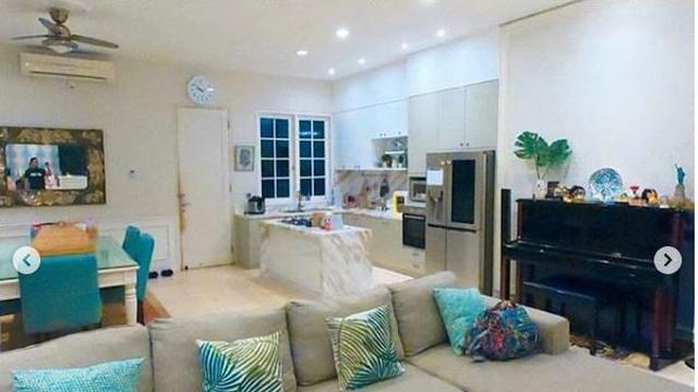 Rumah Mewah Arie Untung