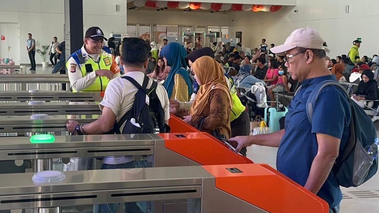 Arus balik libur panjang Maulid Nabi