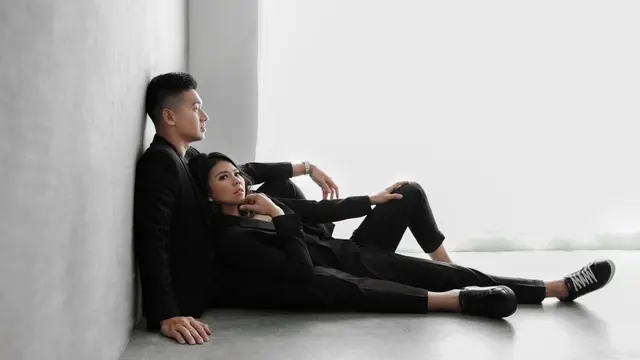 8 Potret Kemesraan Greysia Polii dan Suami, Pengusaha Berlian yang Romantis