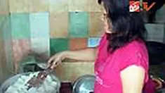 Konsumsi beras Indonesia masih sangat tinggi, yakni 139 kilogram per tahun. Angka ini lebih tinggi dari Malaysia dan Thailand yang hanya di bawah 100 kg per tahun.
