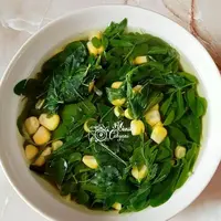 Resep Sayur Bening Daun Kelor. (Dok: Cookpad @Dapurmamagembul)