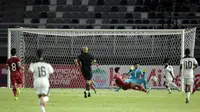 Timnas Indonesia Gilas Timor Leste pada Kualifikasi Piala Asia U-20: Momen Ronaldo dan Luis Figo Jadi Musuh di Surabaya