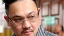 Farhat Abbas yang ditemui di Pengadilan Negeri Jakarta Selatan pada Selasa (20/10/2015) terlihat santai menanggapi kasus yang tak juga mencapai ujungnya hingga kini. (Andy Masela/Bintang.com)