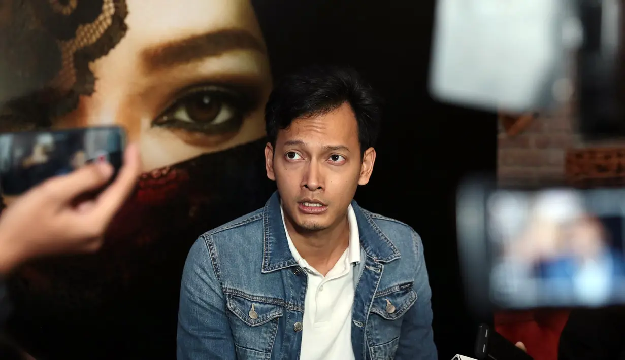 Meski sebagai aktor tidak seharusnya fokus pada kesuksesan sebelumnya, namun pikiran itu sering kali terlintas. Fedi Nuril sadar, hal itu bisa menjadi penghambat peran yang akan dilakoninya. (Deki Prayoga/Bintang.com)