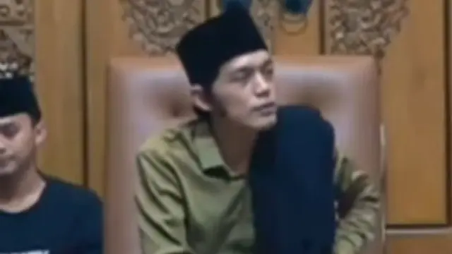 Gus Iqdam (SS: YouTube Short @tv_pitu)