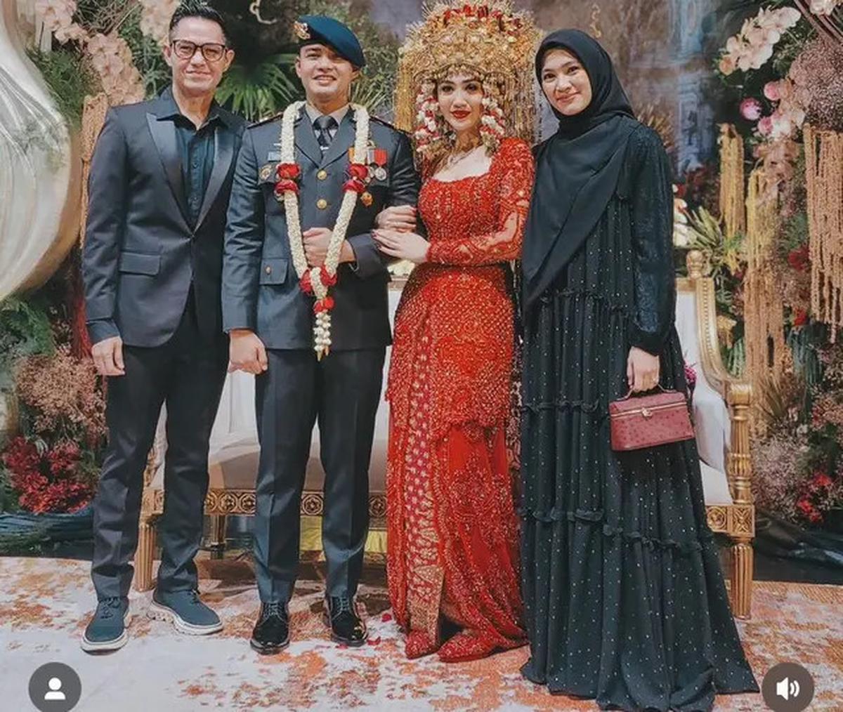 8 OOTD Artis Berhijab saat Hadir di Resepsi Pernikahan Febby Rastanty dan Ajat, dari Shireen Sungkar hingga Alyssa Soebandono