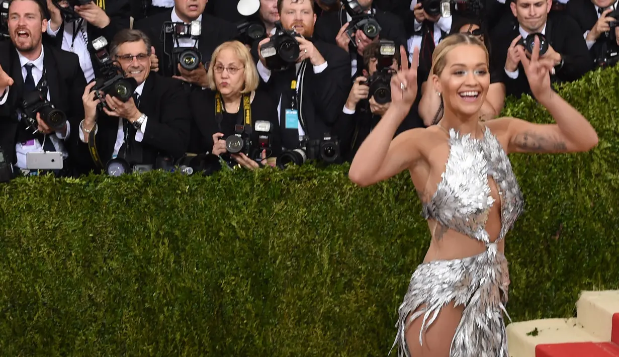 Dalam keadaan sadar atau tidak sadar, penyanyi asal Hollywood, Rita Ora mempermalukan dirinya sendiri. (AFP/Bintang.com)