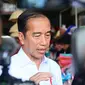 Presiden Jokowi saat memberikan keterangan pers di Pasar Rogojampi Banyuwangi (Istimewa)