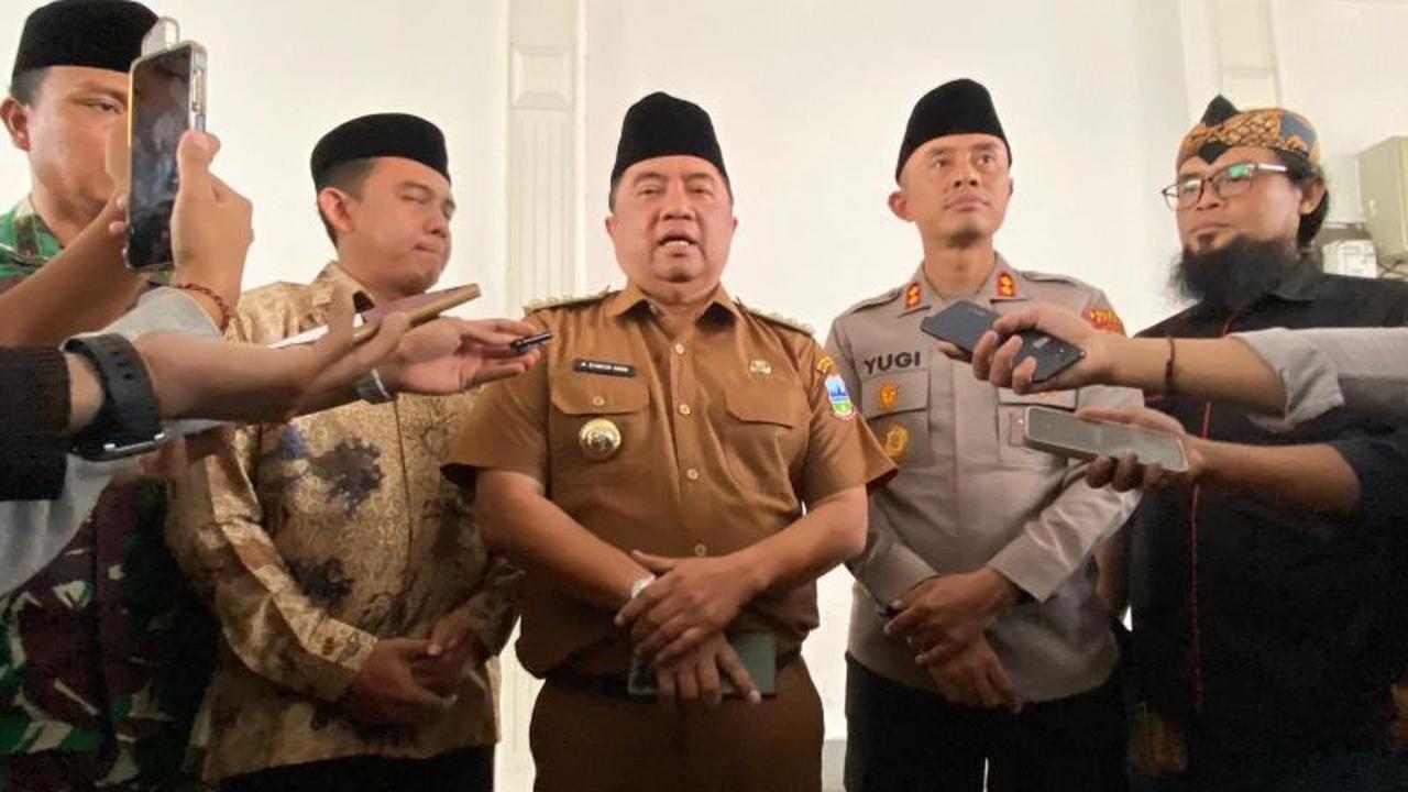 Aksi Massa Garut: Bupati Asesmen Kerusakan DPRD, Huruf 'DPRD' Ikut Lenyap!
