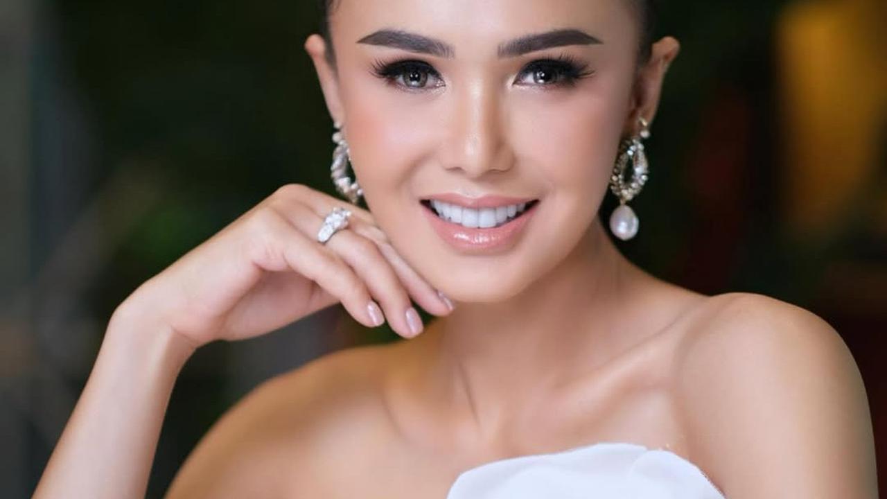 Potret Cantik Yuni Shara yang Awet Muda di Usia 52 Tahun