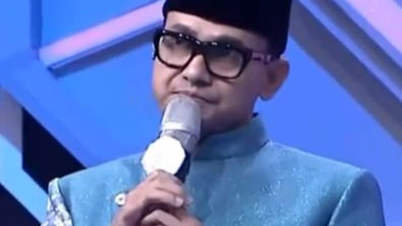 "Kami baru saja mendapatkan infomasi bahwa ayahanda dari Rena Reni meninggal dunia. Innalilahi wa innailaihi rajiun Bapak Herman Hermawan bin Engkos Koswara beberapa waktu yang lalu meninggal dunia di usia 60 Tahun."&nbsp;