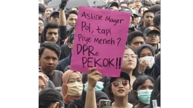 11 Poster Kocak Demo Mahasiswa Tolak Ruu Kuhp Lucu Tapi Bikin Baper Citizen6 Liputan6 Com