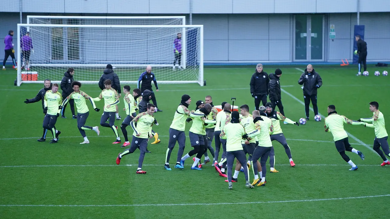 Intip Persiapan Pemain Manchester City Jelang Hadapi Madrid di Bernabeu