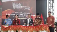 Penutupan acara Gerakan Nasional Bangga Buatan Indonesia (Gernas BBI) Sumatera Barat di Pantai Puruih, Padang. (Dok OJK)