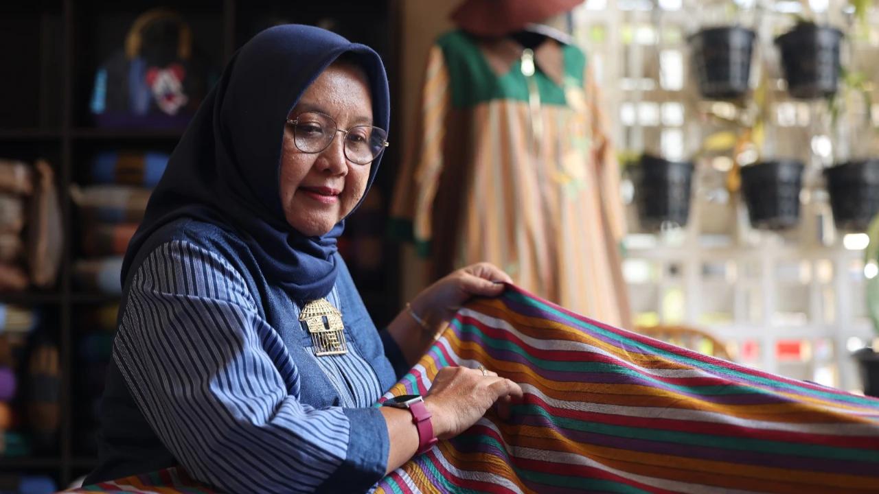Pemberdayaan BRI Dorong UMKM 'Diopeni' Bangkitkan Ekonomi Perempuan dan Angkat Tenun Lurik ke Pasar Lebih Luas