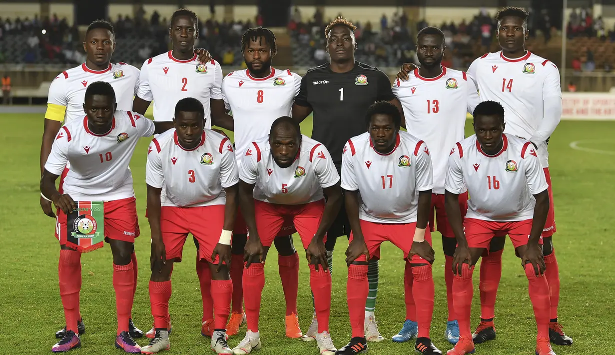 Foto Ilustrasi Timnas Kenya saat akan menghadapi Togo di Piala Afrika 2019. Pada Februari 2022 Kenya dijatuhkan hukuman oleh FIFA karena Kementerian Olahraga memutuskan menunjuk komite sementara dalam menjalankan peran federasi. Sanksi kepada Kenya itu juga masih berlaku sampai saat ini. (AFP/Tony Karumba)