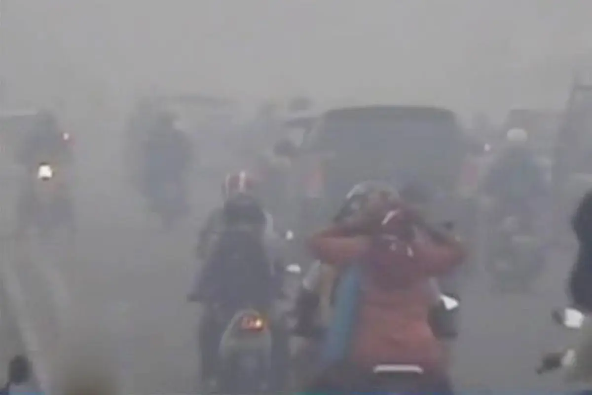 Kota Jambi Kembali Ditutupi Kabut Asap Pekat