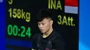 Rahmat Abdullah berhasil menambah pundi emas Indonesia usai menjadi yang terbaik di cabor Angkat Besi kelas 73 kg putra Asian Games 2023. (Ishara S.KODIKARA / AFP)