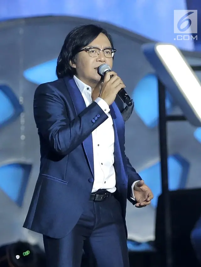 Ari Lasso Meriahkan Peluncuran Vivo V15