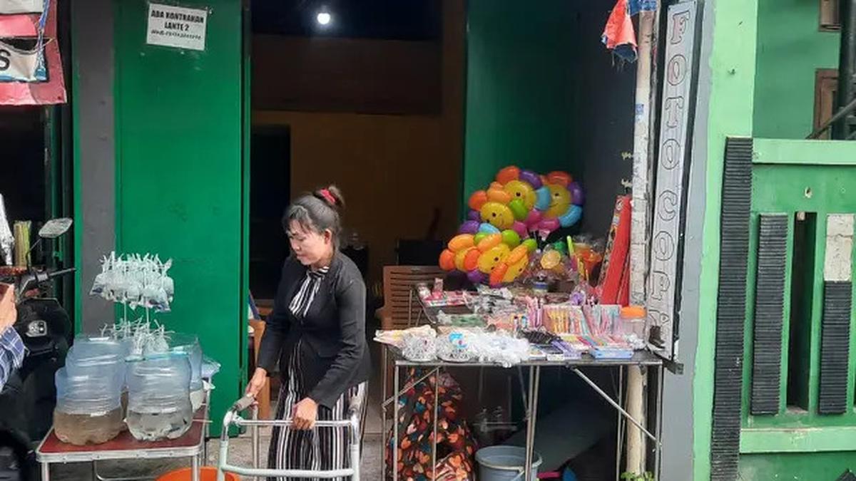 Istri Muda Pak Tarno Bantah Tudingan Menikah dengan Sang Pesulap karena Harta