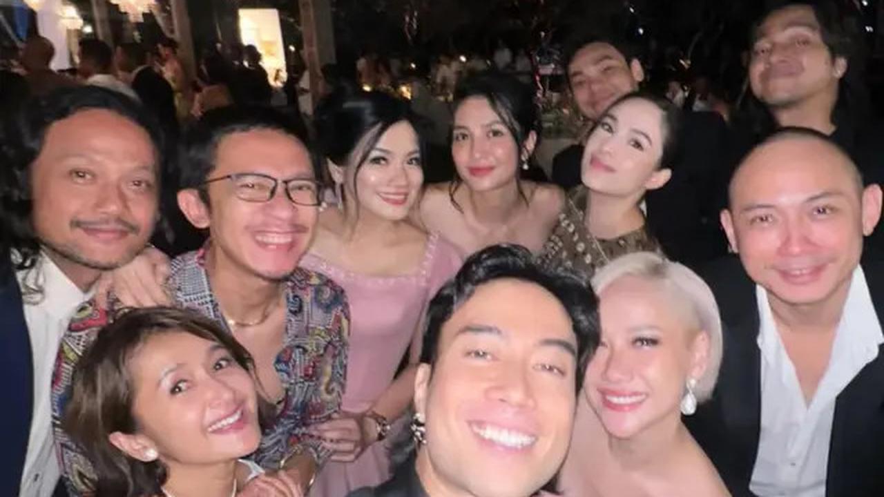 12 Gaya Outfit Pasangan Selebritis Hadir di Hari ke-2 Pernikahan Luna Maya dan Maxime Bouttier, dari Gisella hingga Anya Geraldine