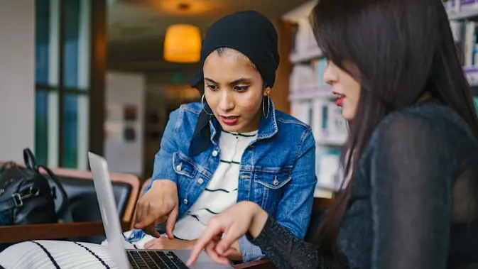 AI Dongkrak UMKM Perempuan: Lahir Jawara SisBerdaya-DisBerdaya 2025!