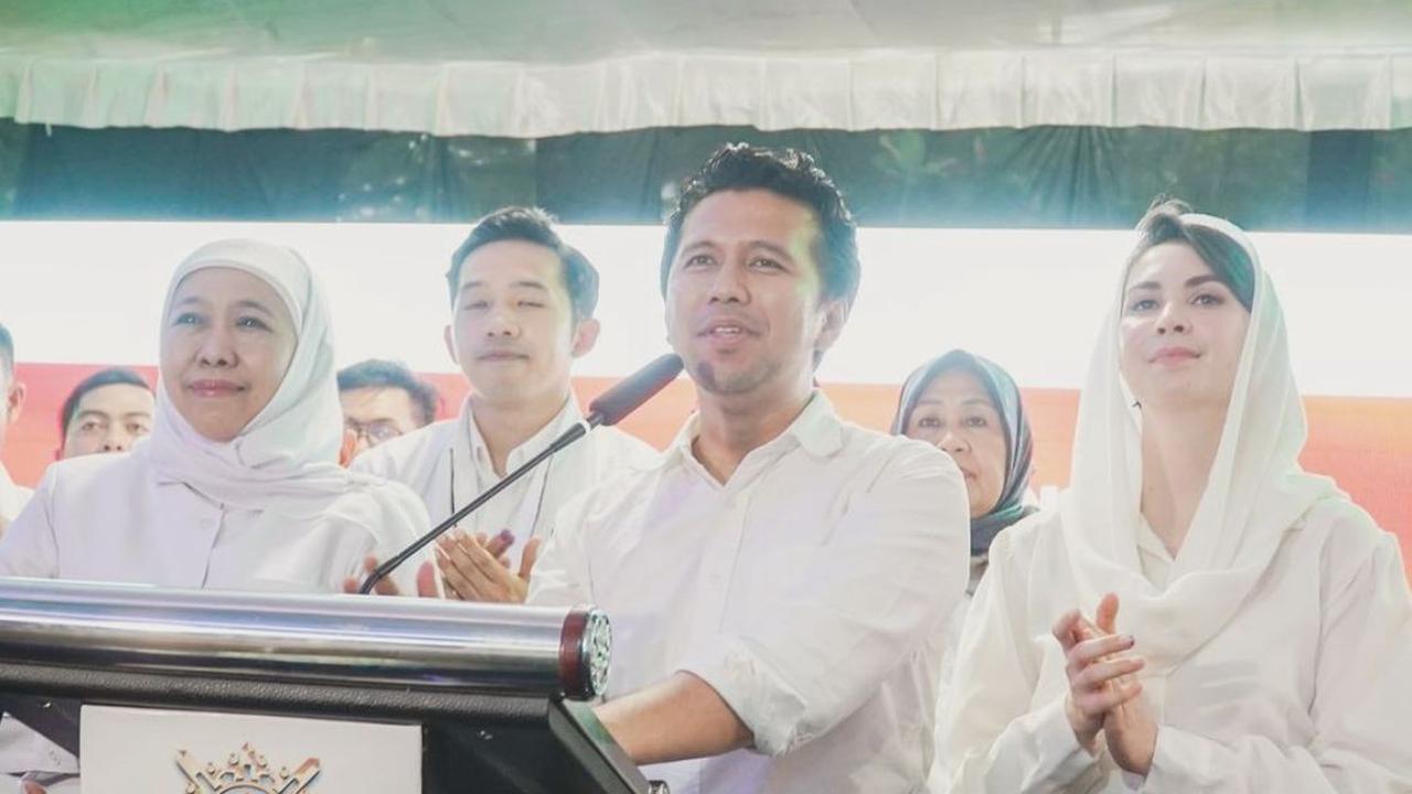 Arumi Bachsin Sebut Ini untuk Khofifah di Pilgub Jatim 2024, Netizen Ikut Berkomentar