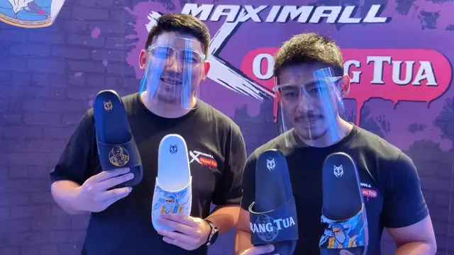 Orang Tua x Maximall Footwear