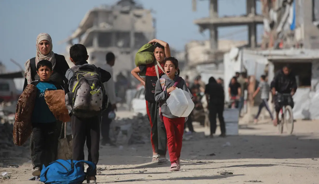 Secara keseluruhan, setidaknya 53.339 warga Palestina tewas dan 121.034 lainnya terluka sejak dimulainya perang pada 7 Oktober 2023. (Bashar TALEB/AFP)