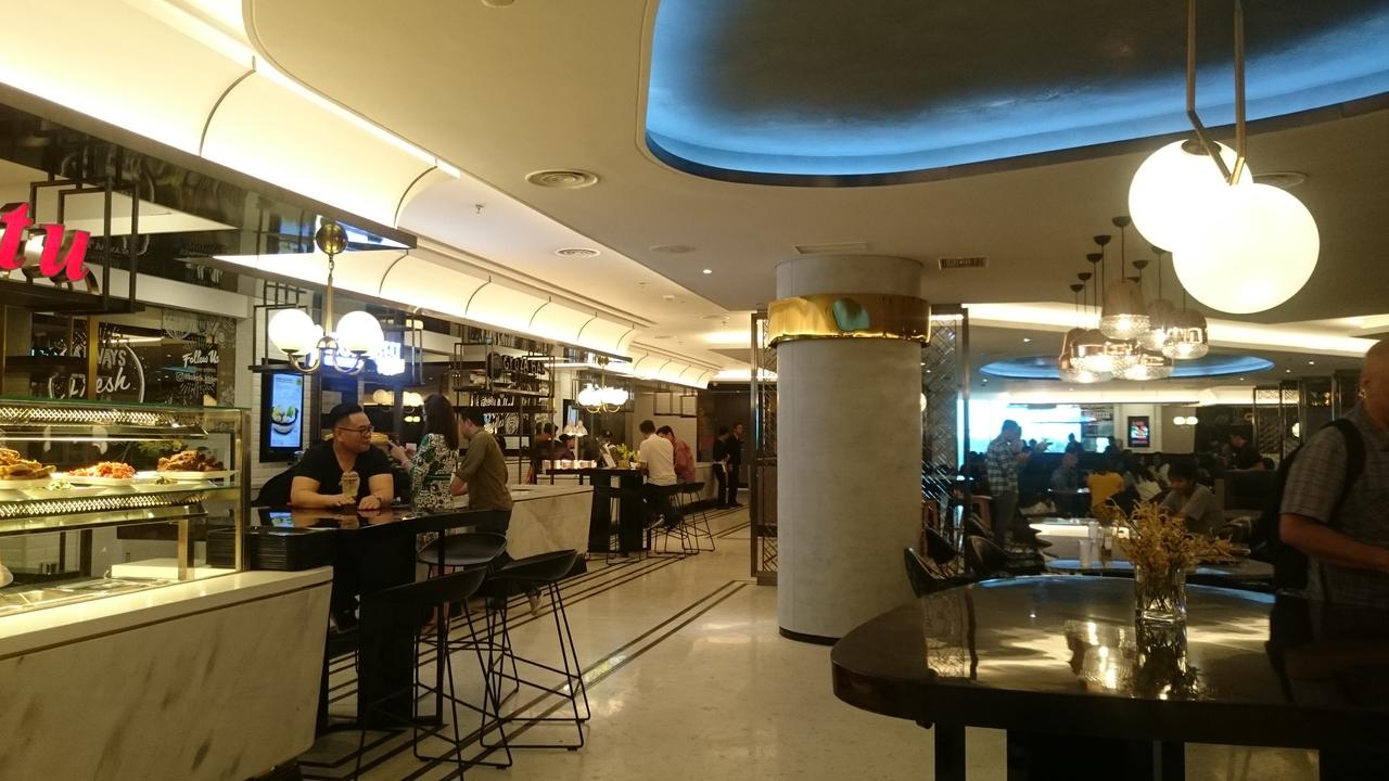 Kuliner dengan Suasana Bintang Lima