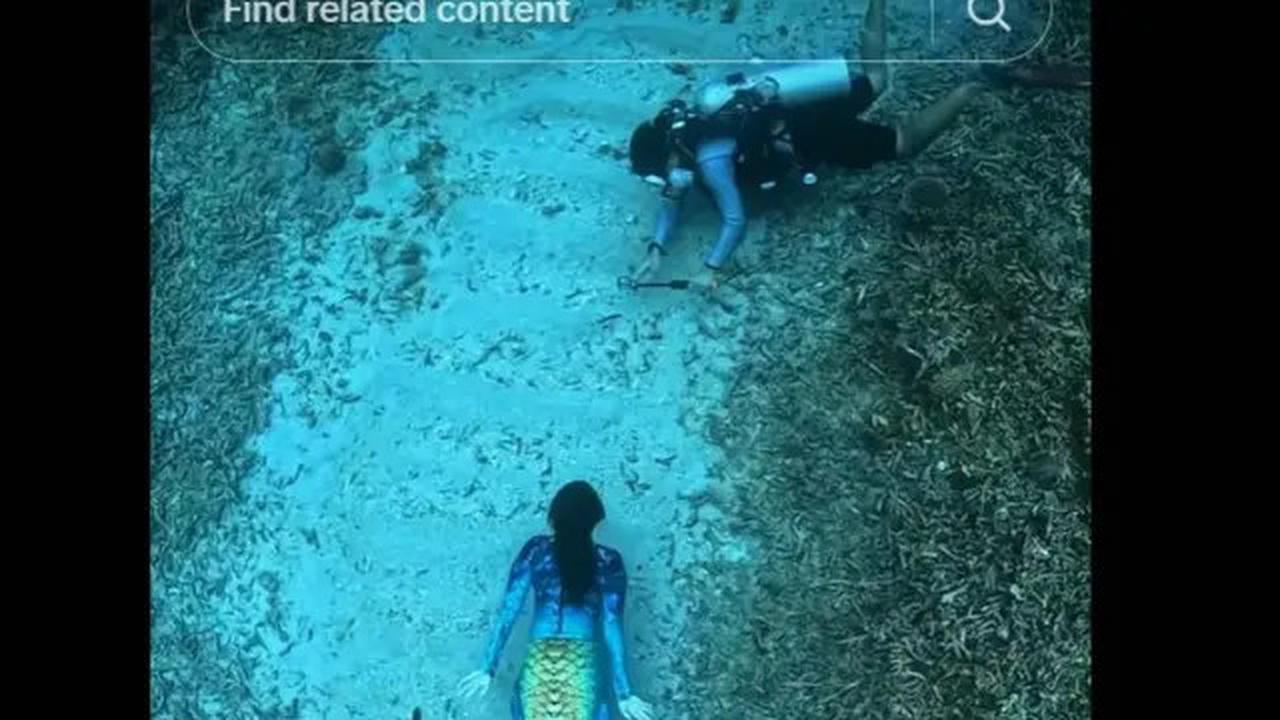 Pakai Kostum Duyung, Gubernur Sherly Tjoanda Unjuk Skill Menyelam dan Keindahan Pantai Siko Maluku Utara