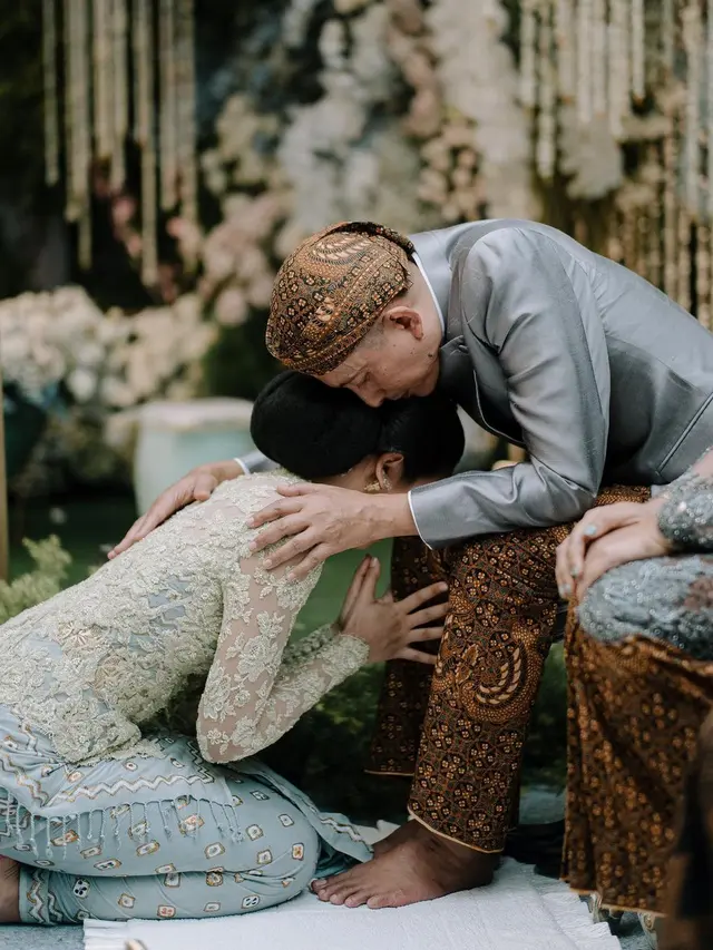 8 Potret Maudy Ayunda di Rangkaian Prosesi Jelang Pernikahan, Kental Adat Jawa