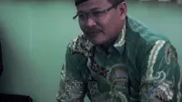 Anggota DPRD Kabupaten Cirebon, Sukaryadi, dilaporkan terkait dugaan penistaan agama di medsos. (Liputan6.com/Panji Prayitno)