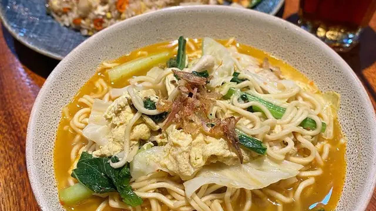 Trik Memisahkan Mie Basah Instan yang Bikin Memasak Jadi Lebih Mudah