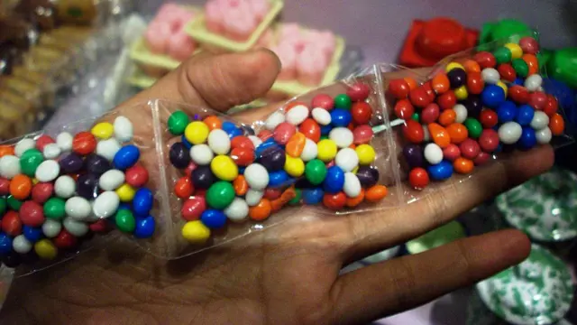 Nostalgia dengan Jajanan Nagih di Masa Kecil