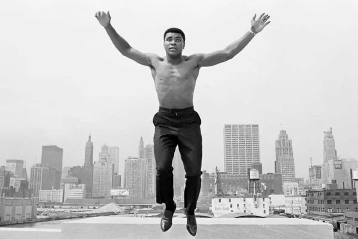 Ditanya Soal Bodyguard, Jawaban Muhammad Ali Bikin Merinding