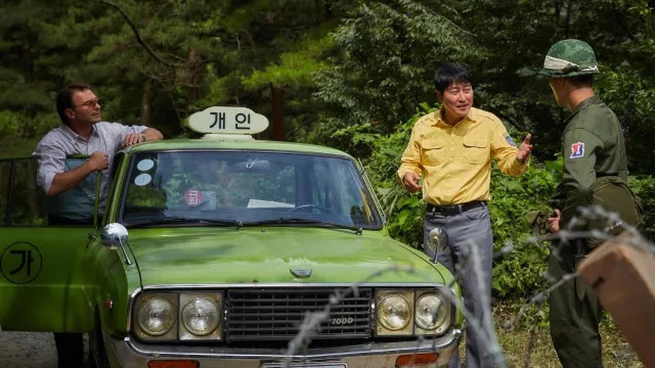 Liburan Tiba! Ini 10 Rekomendasi Film Korea yang Bisa Ditonton Bersama Keluarga dalam Berbagai Genre