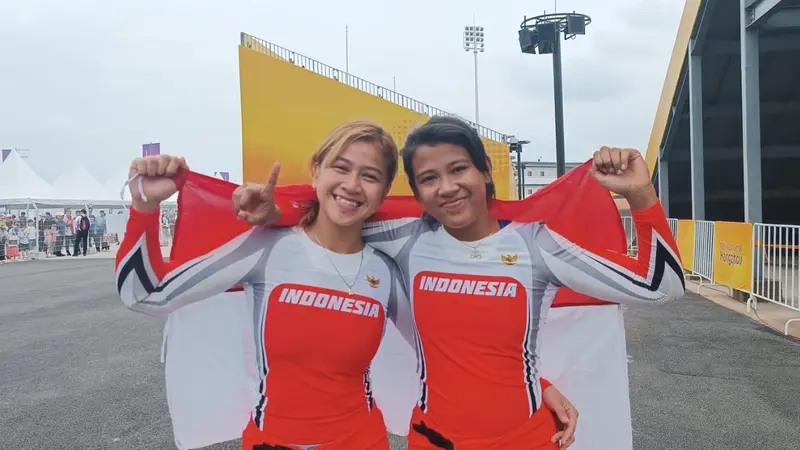 Dua atlet sepeda bmx Indonesia memperembahkan emas dan perunggu di Asian Games 2023 Hangzhou