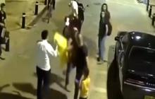 Ludahi Pria Kristen Palestina saat Sedang Jalan dengan Anaknya, Begini Pengecutnya Warga Israel Kabur saat Ditantang Duel