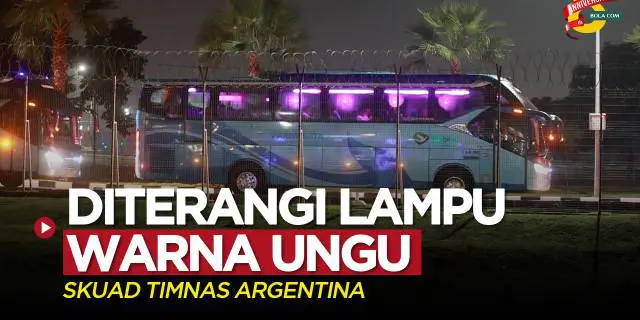 VIDEO: Detik-Detik Timnas Argentina Menginjakkan Kaki di Indonesia, Skuad La Albiceleste Diterangi Lampu Warna Ungu