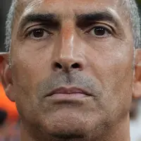 Foto: Tunisia Pecat Pelatih Sabri Lamouchi di Awal Turnamen Piala Dunia 2026 Buntut Kekalahan Telak dari Swedia