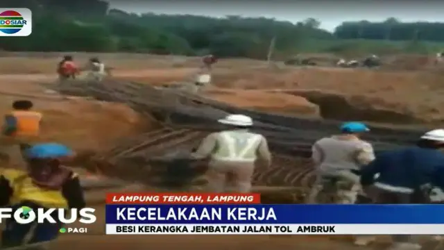 Besi Kerangka Proyek  Trans Sumatera Ambruk, 5 Pekerja Terluka
