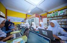 PLN Sumut Perkuat Literasi Digital MTs Muhammadiyah 19 Langkat Lewat Pelatihan Desain Grafis