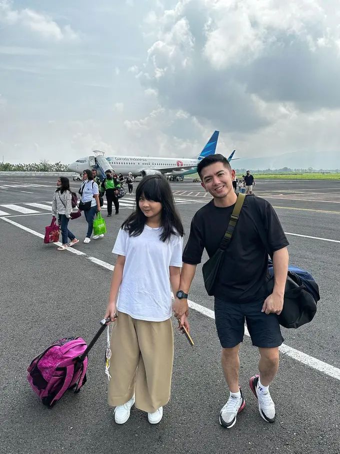 Nicky Tirta dan anak