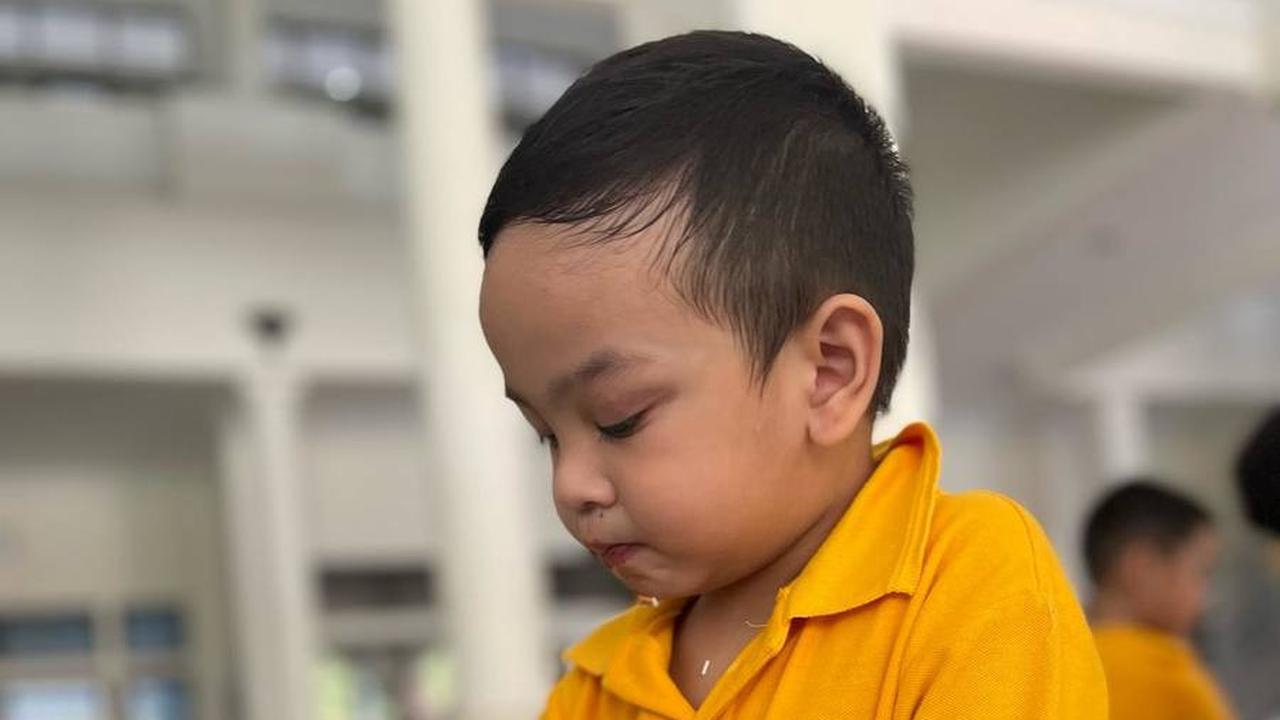 Sampai Belepotan Meses