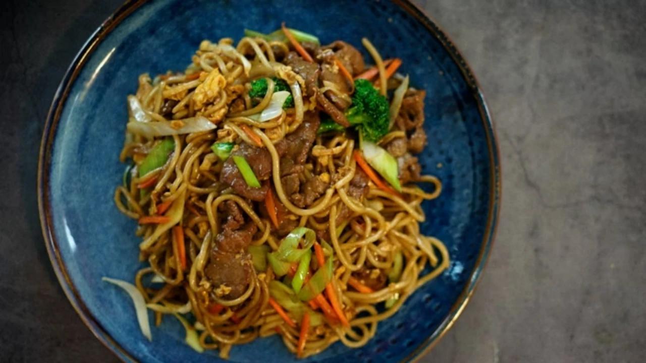 8 Rekomendasi Tempat Makan Bakmi Godog di Jogja 2025, Pecinta Mie Wajib Merapat