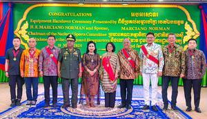 Ketua Umum KONI Pusat Letjen TNI Purn Marciano Norman kembali bertemu Jenderal Hing Bun Hieng, Wakil Panglima Militer Kamboja dan juga pimpinan tertinggi Decho Hun Sen Body Guard Headquarters (BHQ) atau Paspam Perdana Menteri (PM) Kamboja pada Senin (18/05/2026) waktu setempat. (Dok. KONI)